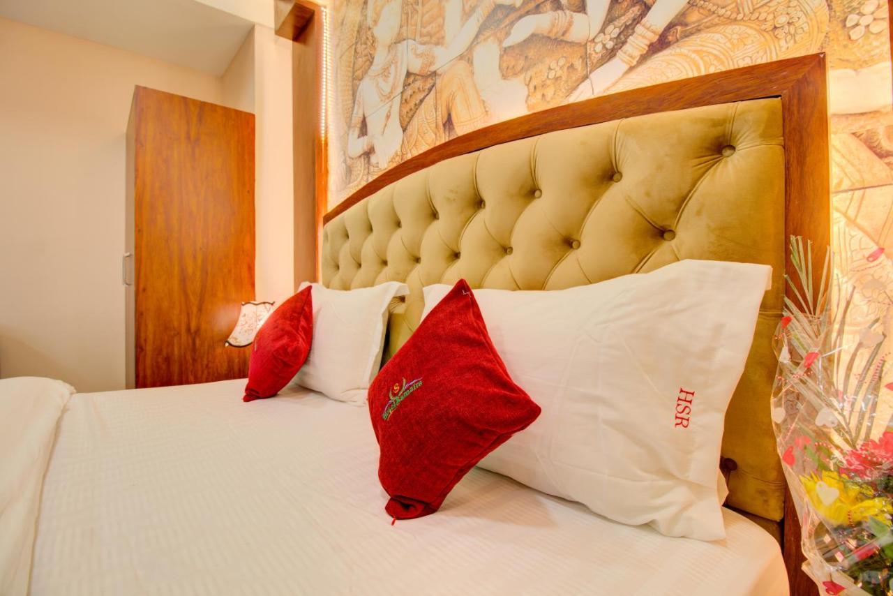 Hotel Samaira Residency,Dombivali Dive 외부 사진