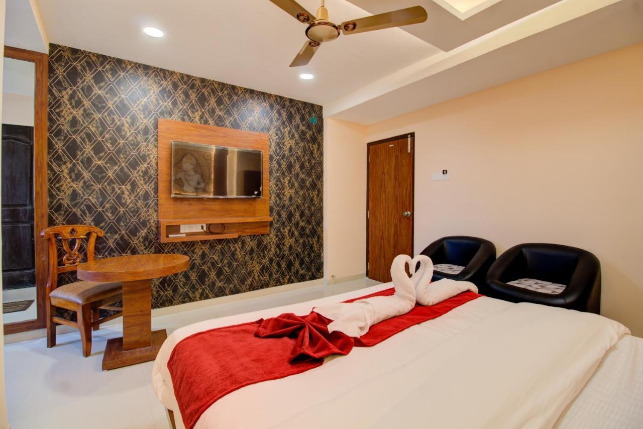 Hotel Samaira Residency,Dombivali Dive 외부 사진