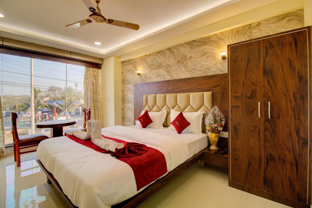 Hotel Samaira Residency,Dombivali Dive 외부 사진