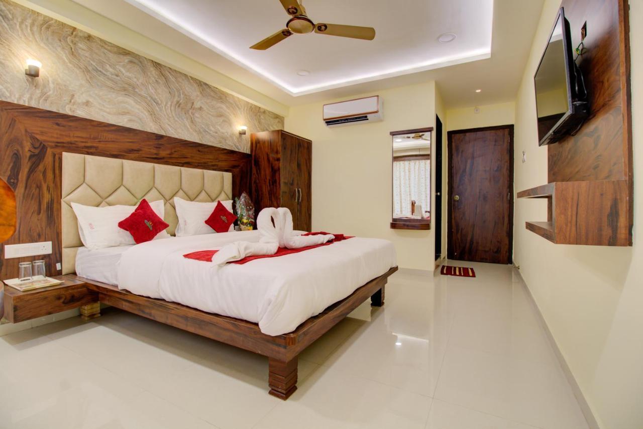 Hotel Samaira Residency,Dombivali Dive 외부 사진