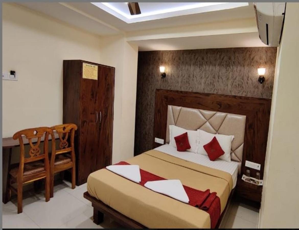 Hotel Samaira Residency,Dombivali Dive 외부 사진